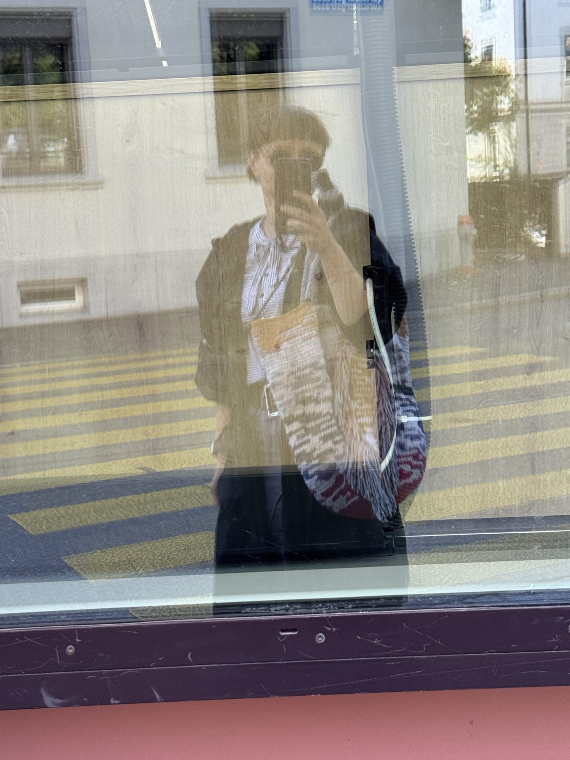 City Lights In The Water Bag _ wearing